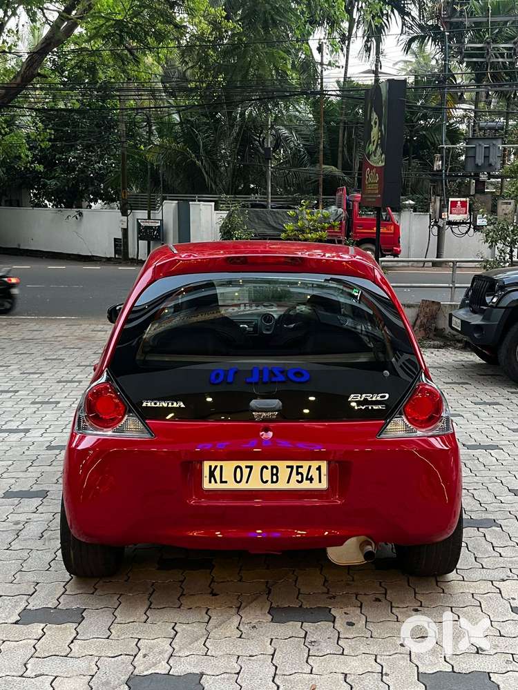 Honda Brio Exclusive Edition, 2014, Petrol