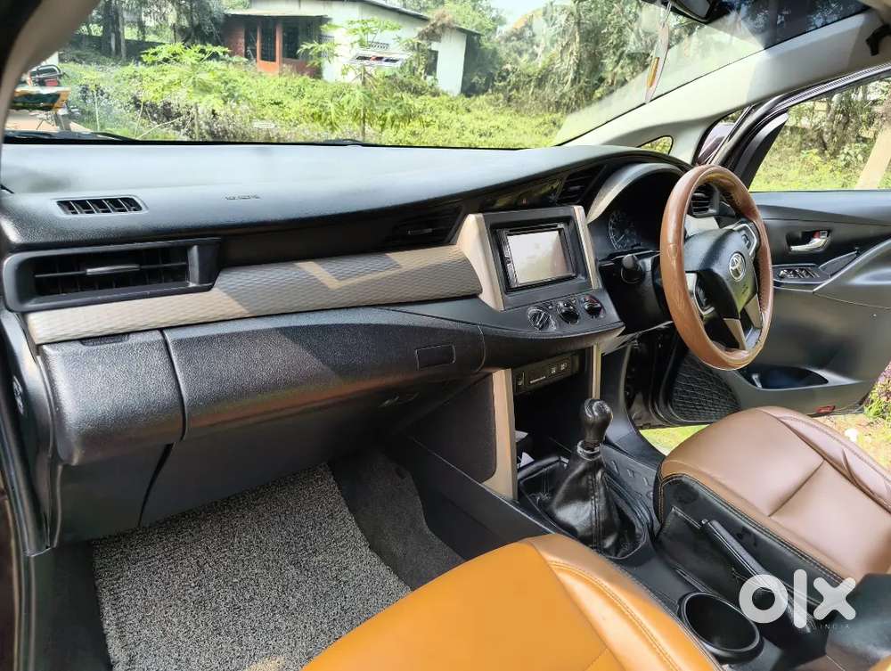 Toyota Innova Crysta 2018