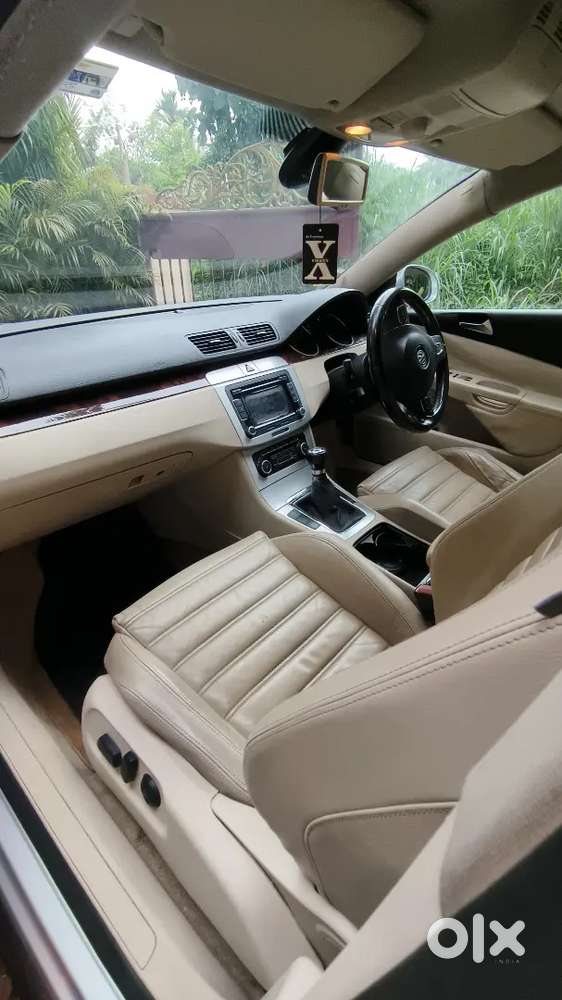 Volkswagen Passat Petrol 2030 Papers Valid Upto 2030