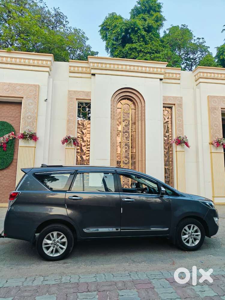 Toyota Innova Crysta 2.4 G Mt, 2018, Diesel