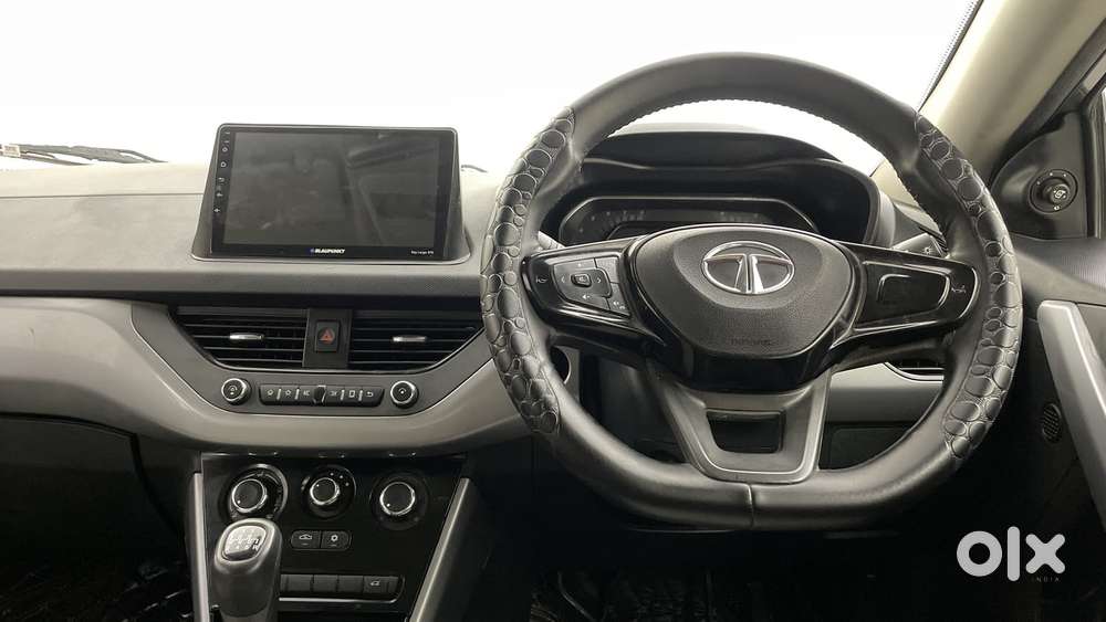 Tata Nexon 1.5 Revotorq Xm (s), 2021, Diesel
