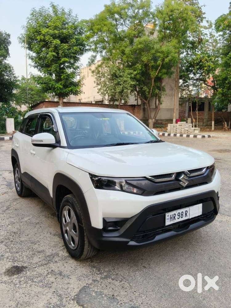 Maruti Suzuki Brezza 1.5 Lxi Cng, 2024, Cng & Hybrids