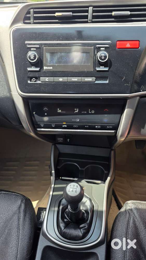 Honda City 2014-2015 I Vtec Sv, 2015, Petrol