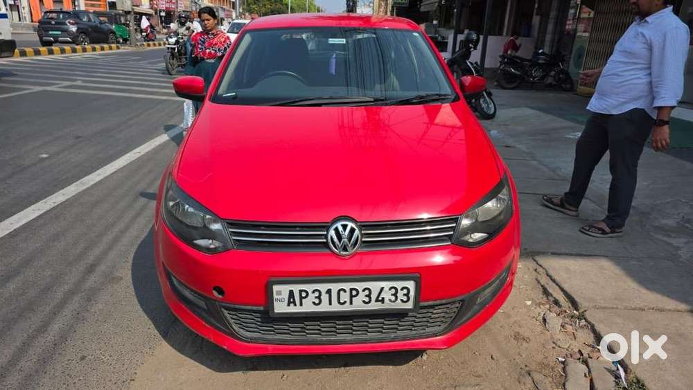 Volkswagen Polo 2014 Petrol 62000 Km Driven By Doctor