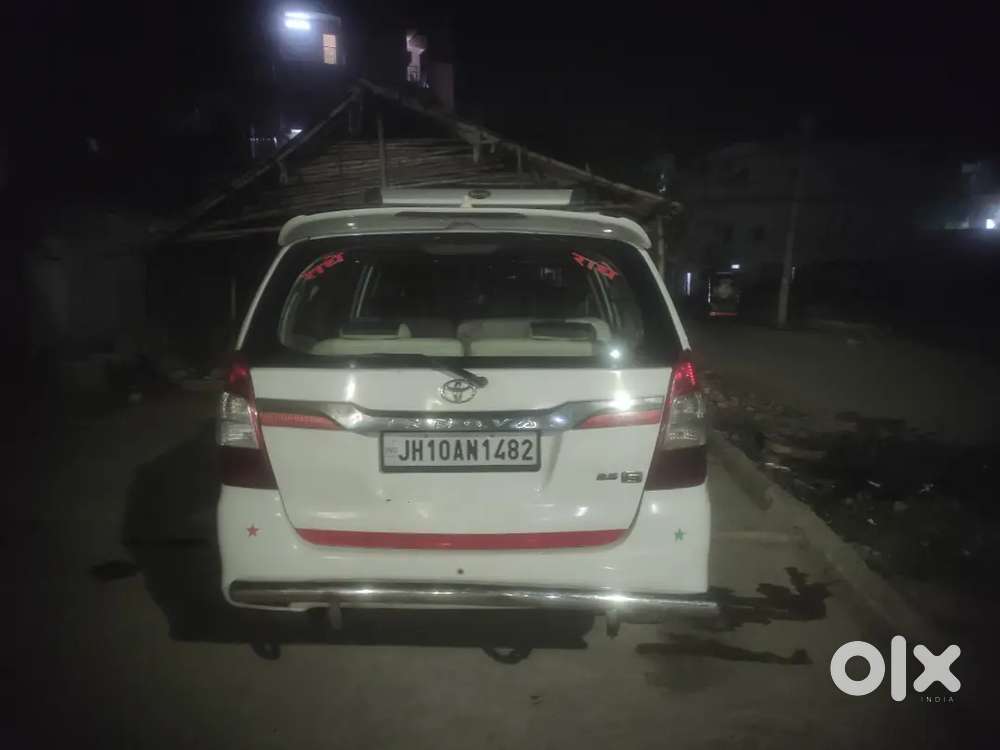 Toyota Innova 2014 Diesel 2nd Owner