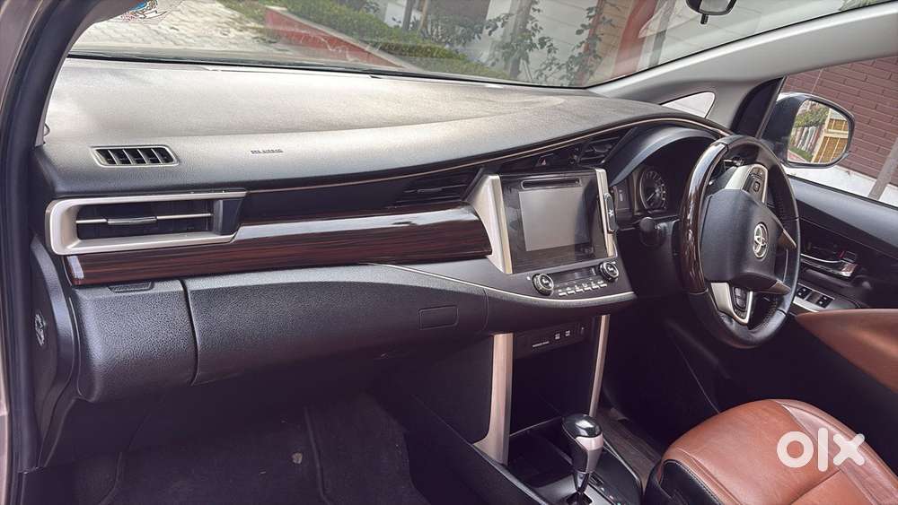 Toyota Innova Crysta 2.8 Zx At, 2018, Diesel