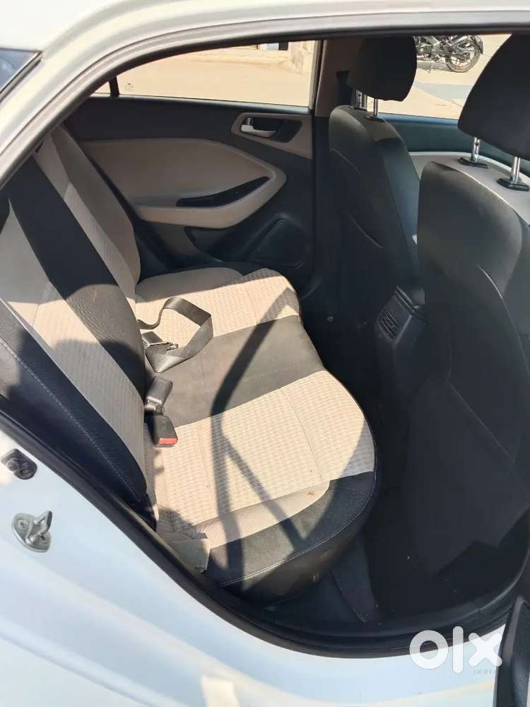 Hyundai I20 2019 Petrol 124000 Km Driven