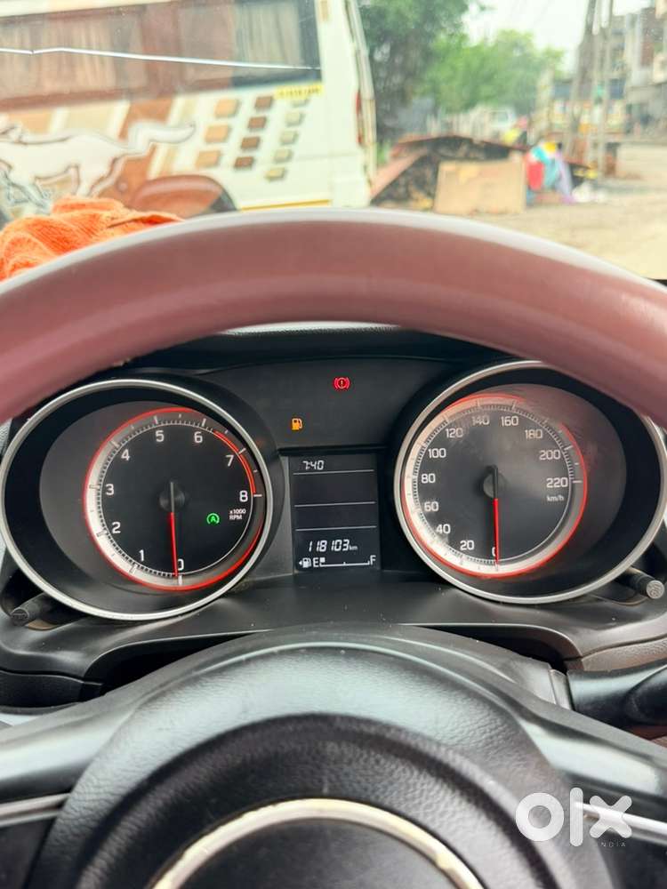 Maruti Suzuki Swift 2021 Petrol 118000 Km Driven