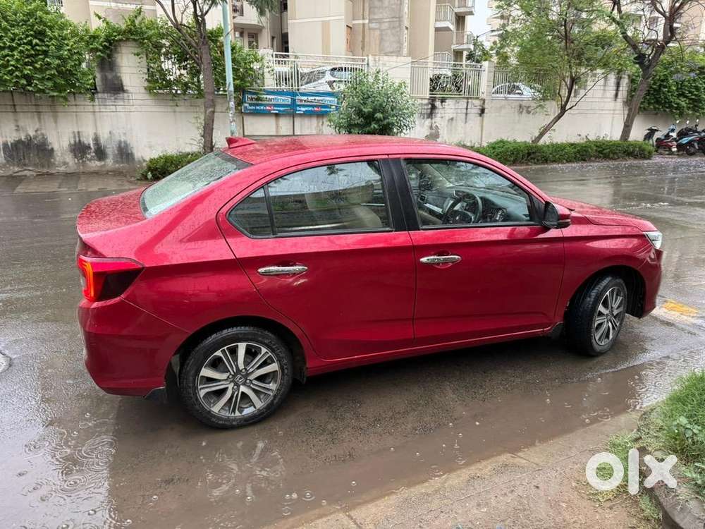 Honda Amaze 2023 Petrol Automatic 17000 Km Driven