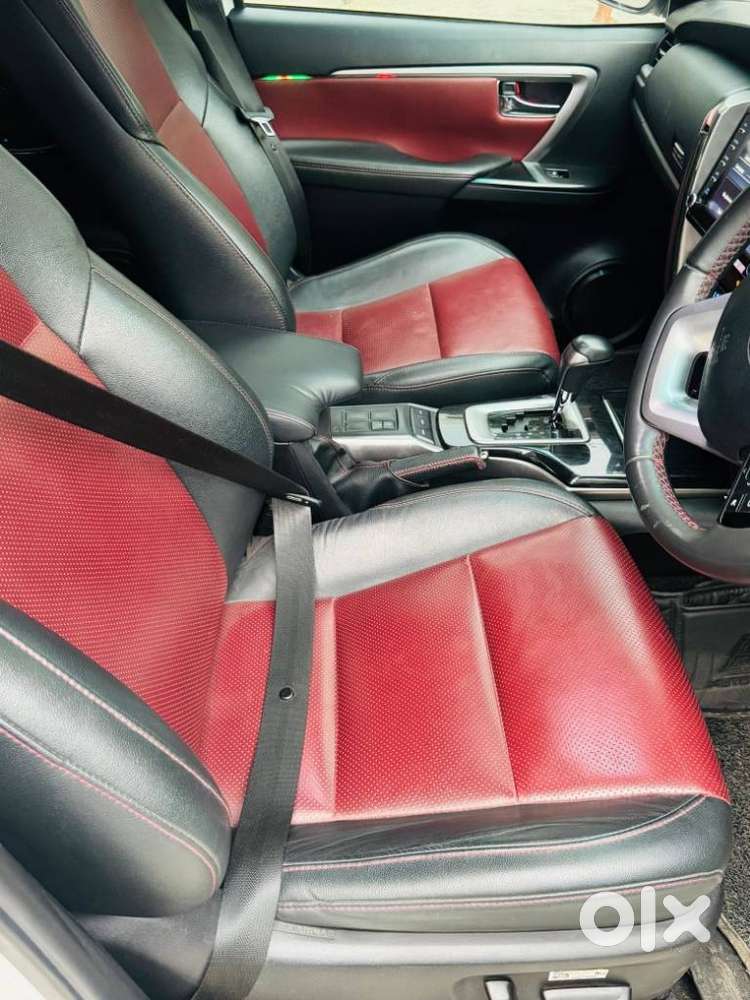 Toyota Fortuner Legender 4x2 At 2.8, 2023, Diesel