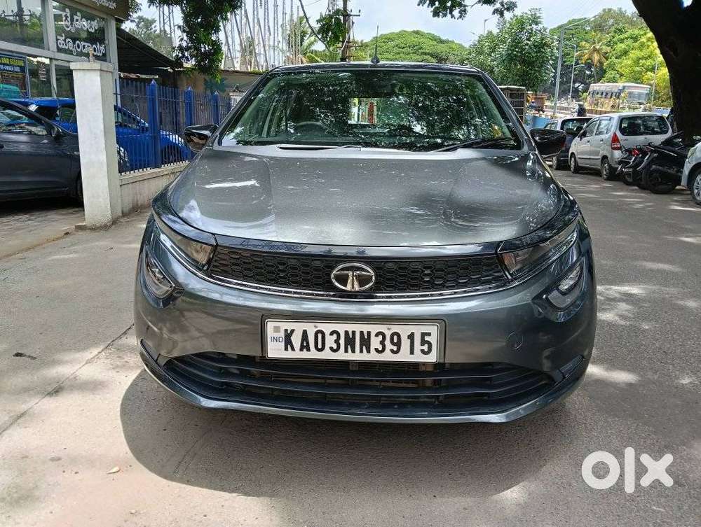 Tata Altroz Xz Plus (s), 2022, Petrol