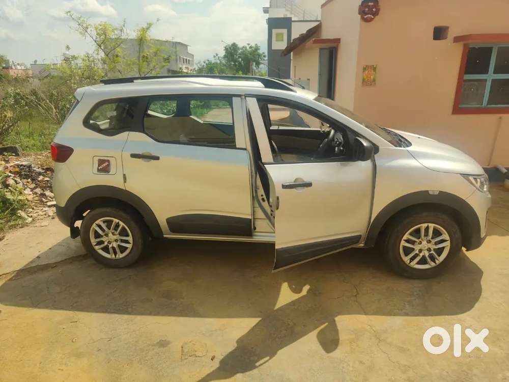 Renault Triber 2022 Petrol Brand New Condition