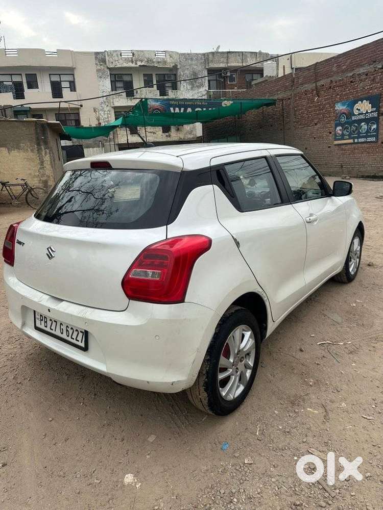 Maruti Suzuki Swift Vxi Optional, 2021, Petrol