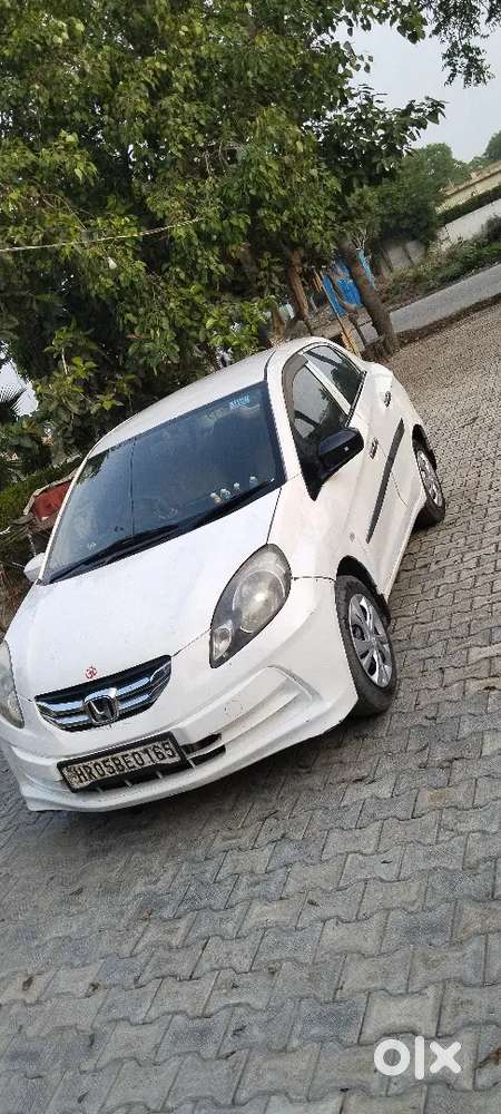 Honda Amaze Petrol 2016