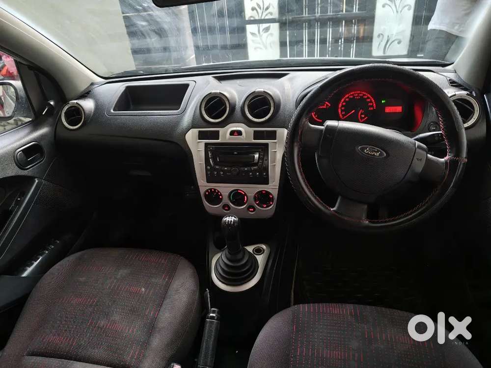 Ford Figo Petrol 2011 All Genuine