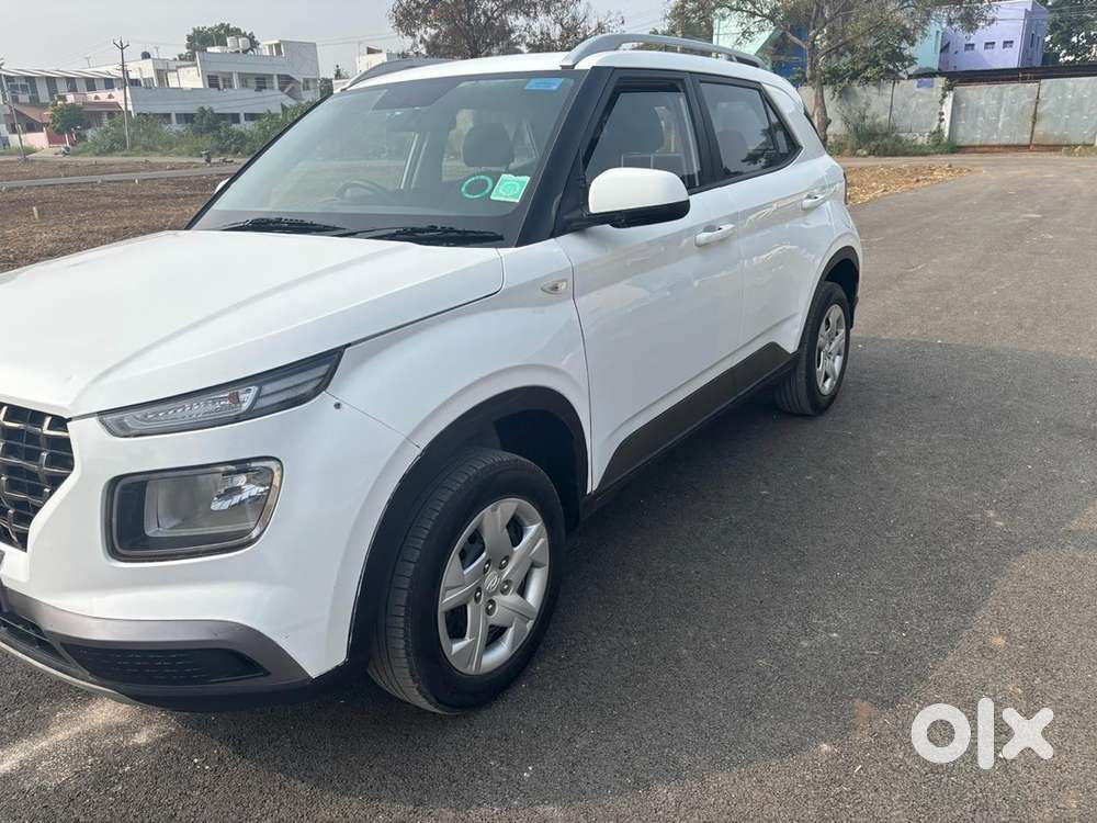 Hyundai Venue Petrol 2020