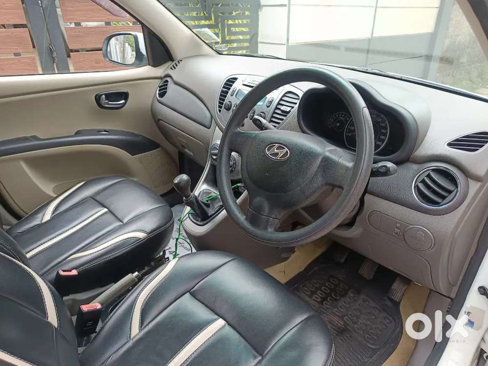 Hyundai I10 2011 Petrol 52000 Km Driven