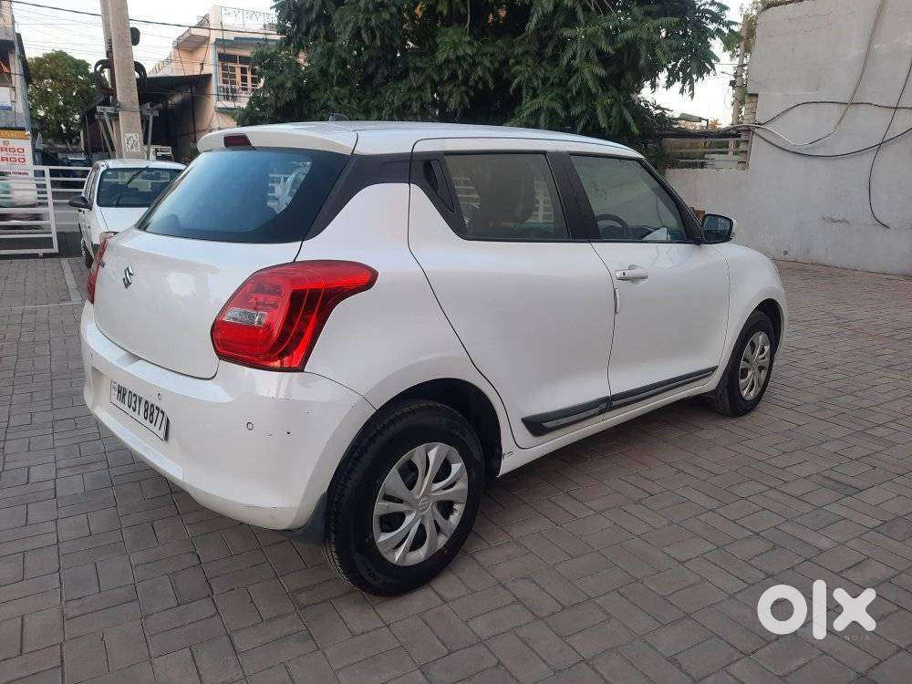 Maruti Suzuki Swift Vxi + Manual, 2019, Petrol