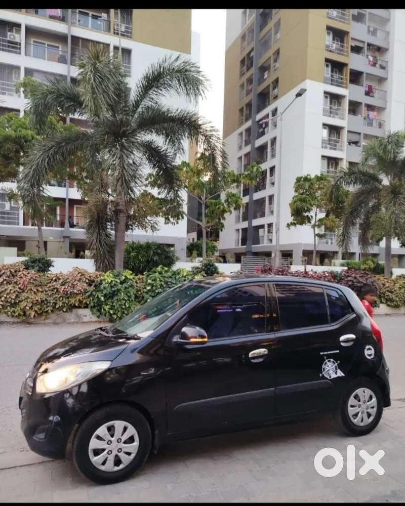 Hyundai I10 2010 Fc And Insurance Both Renewed Excellent Condition