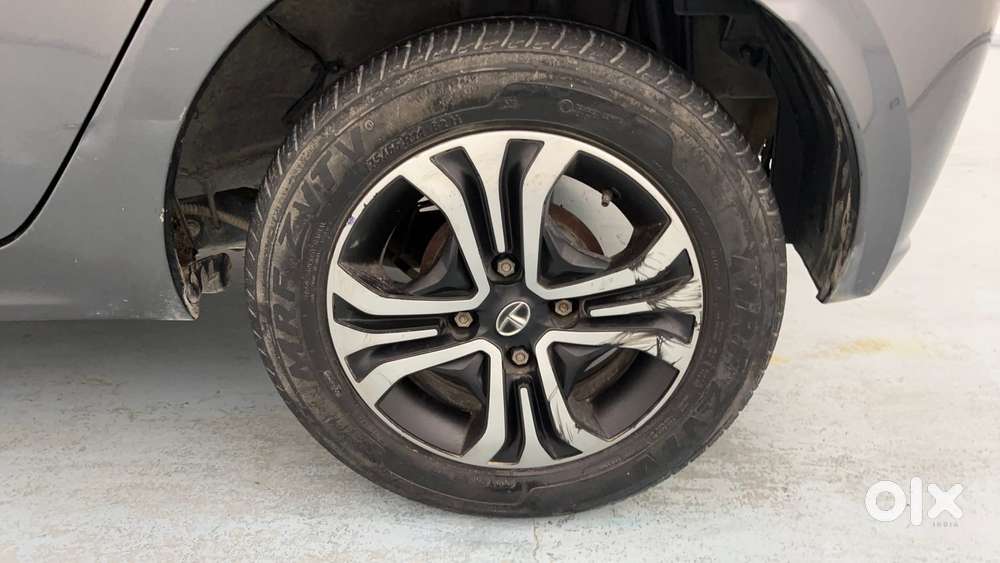 Tata Tiago 1.2 Revotron Xt Option, 2021, Petrol