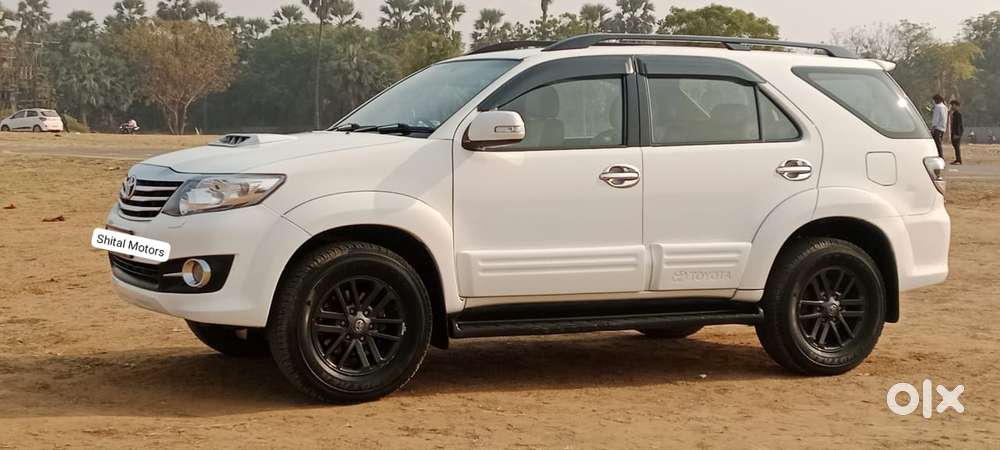 Toyota Fortuner 3.0 4x2 Automatic, 2015, Diesel