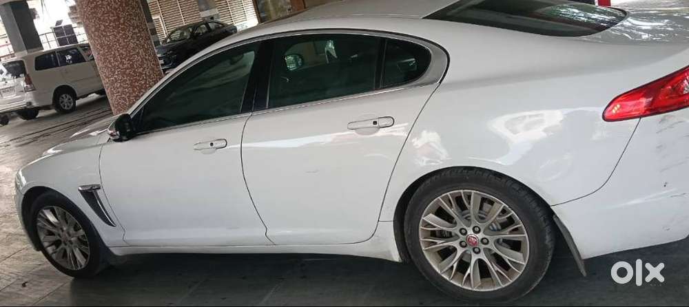 Jaguar Xf Diesel 2014
