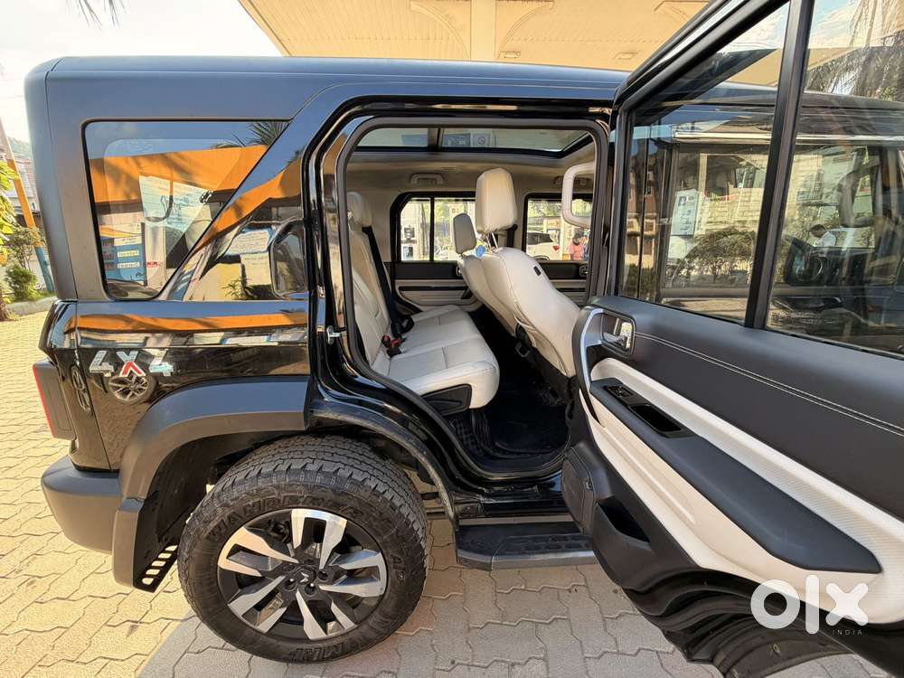 Mahindra Thar Roxx Ax7 L Diesel Mt 4wd, 2025, Diesel