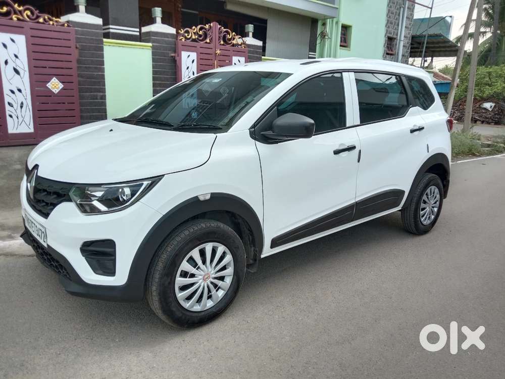 Renault Triber 1.0 Rxe, 2025, Petrol