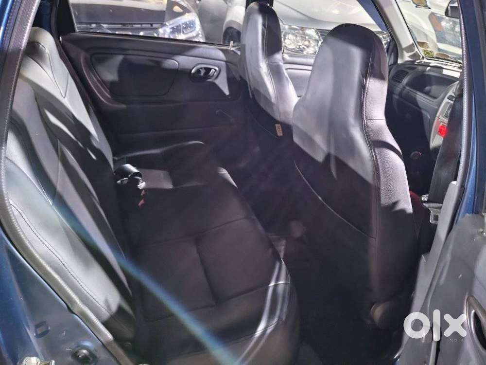 Maruti Suzuki Alto 0.8 Lxi (o), 2011, Petrol