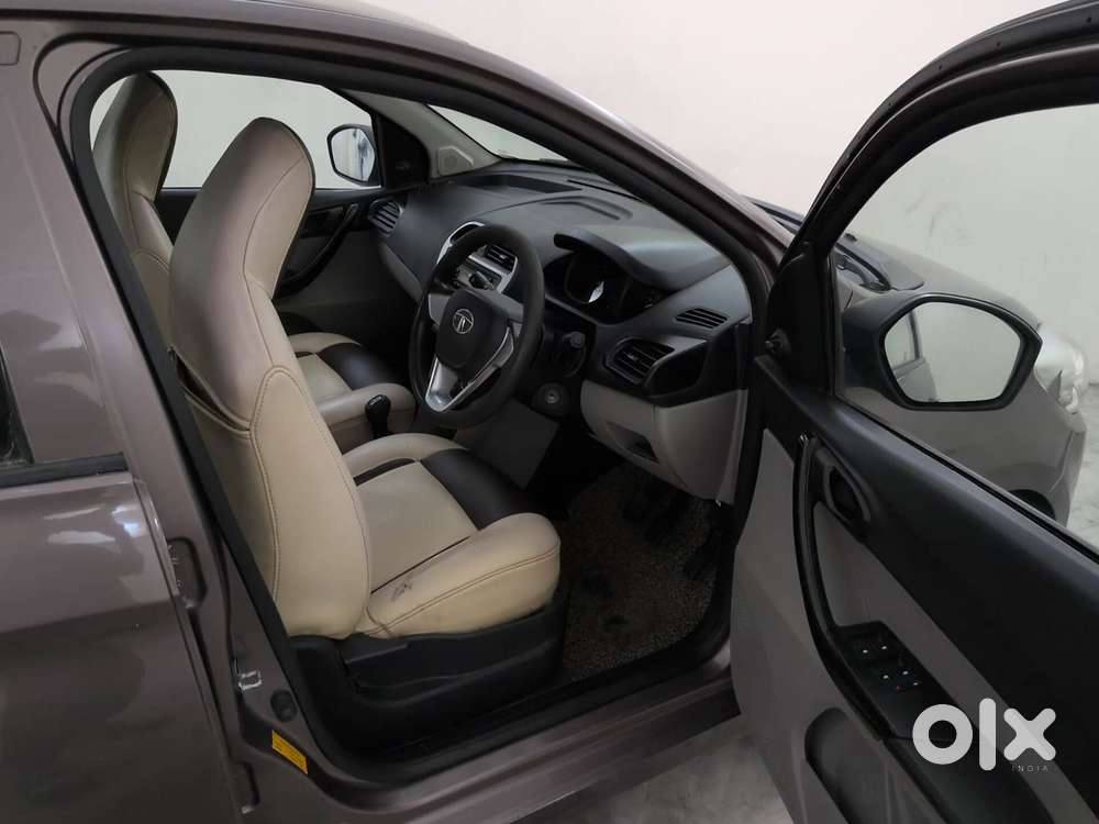 Tata Tiago 1.2 Revotron Xm, 2017, Petrol