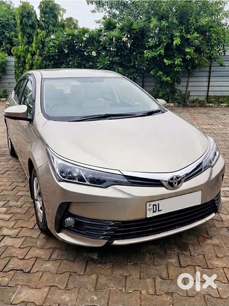 Toyota Corolla Altis 1.8 J, 2017, Petrol