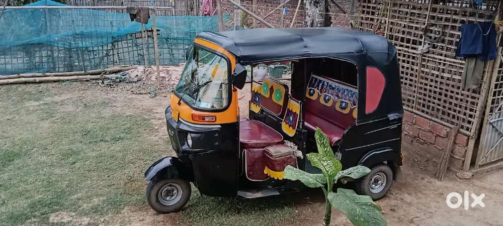 Bajaj Re Auto Diesel