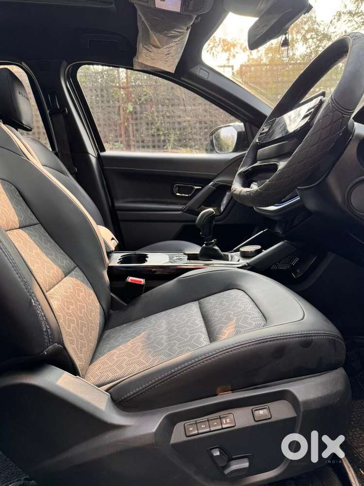 Tata Safari Accomplished X Plus 6 Str Dark Edition, 2024, Diesel