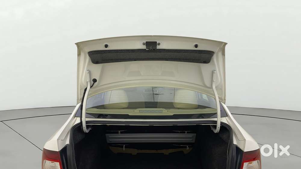 Skoda Rapid 1.6 Mpi At Ambition, 2019, Petrol