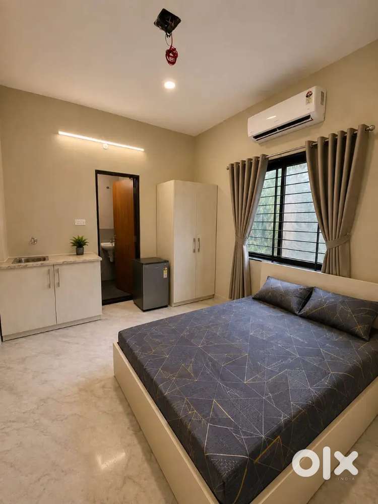 1RK Fully Furnished Near Bengali Square