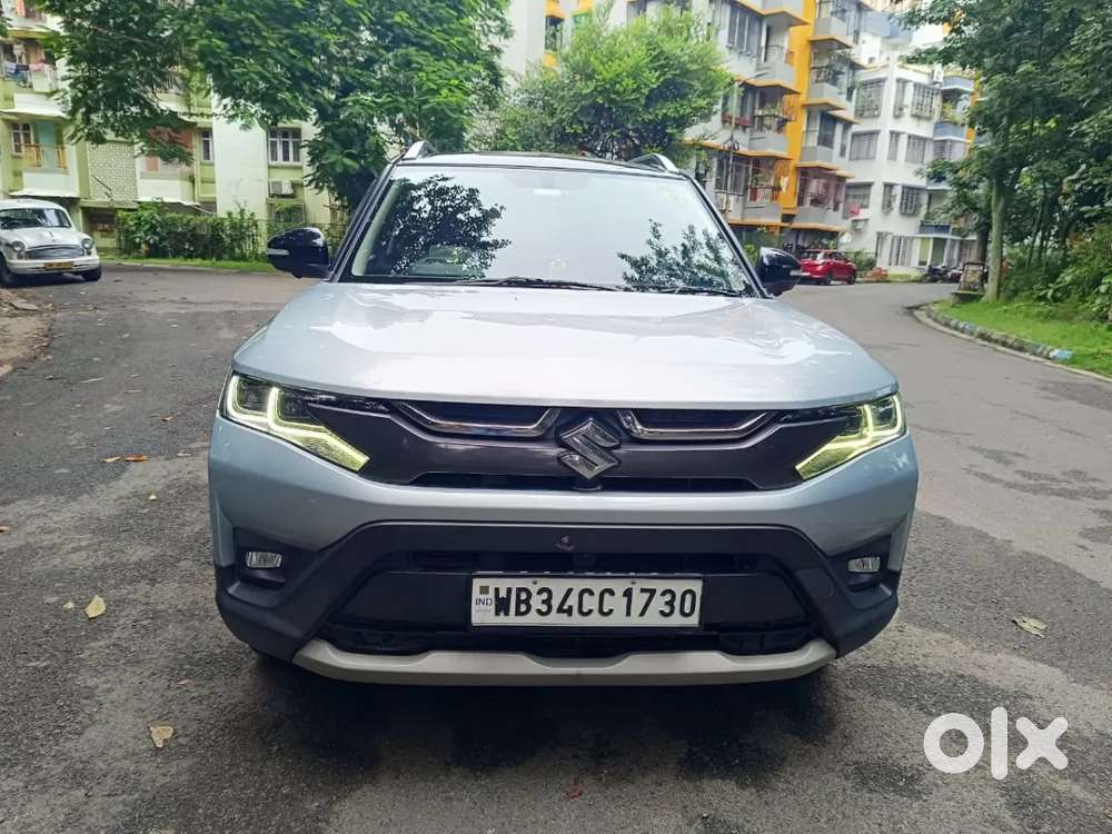Maruti Suzuki Brezza 1.5 Zxi Plus Smart Hybrid Dual Tone, 2023, Petr..