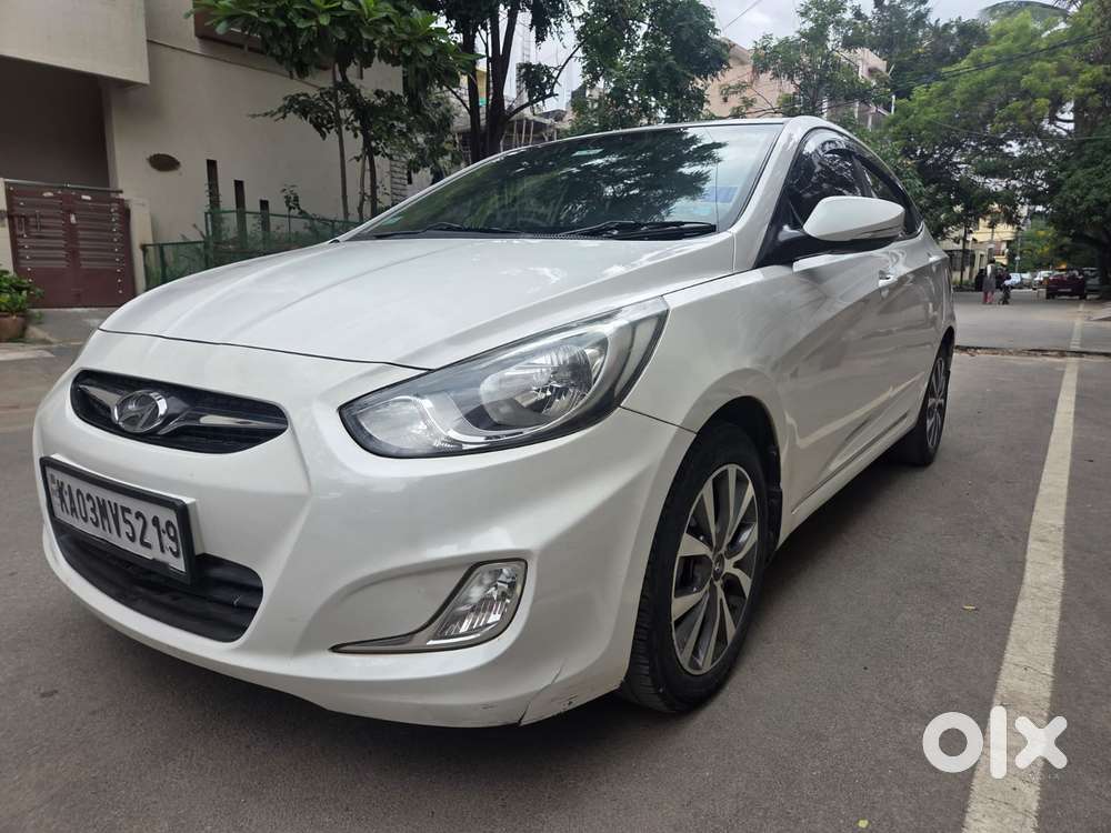 Hyundai Fluidic Verna 1.6 CRDi SX, 2015, Diesel
