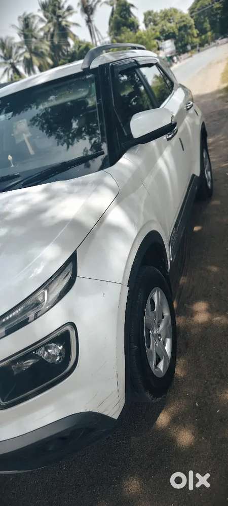 , Venue Petrol 1.2 S Plus 2020 Model