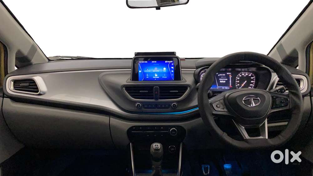 Tata Altroz Xz, 2020, Petrol