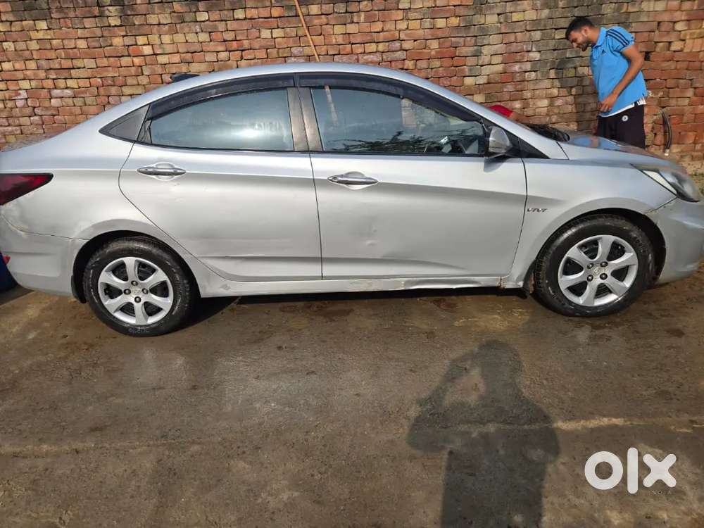 Hyundai Verna 1.4 Crdi 2013 Manual