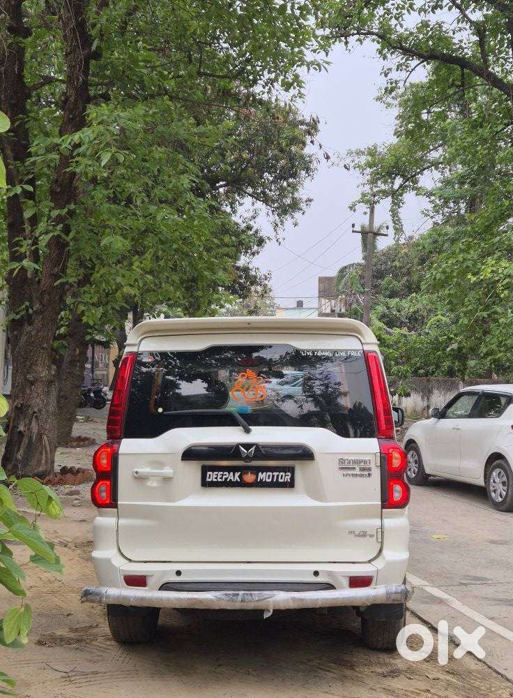 Mahindra Scorpio Classic 2.2 S 11 Mt 7 Str, 2021, Diesel