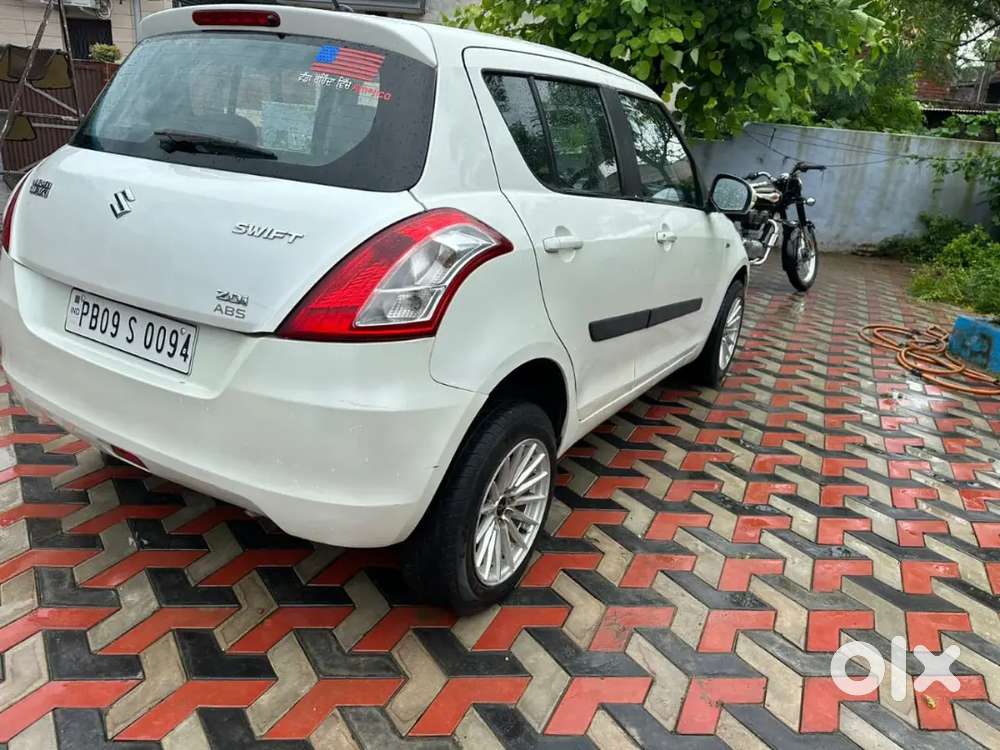 Maruti Suzuki Swift 2013