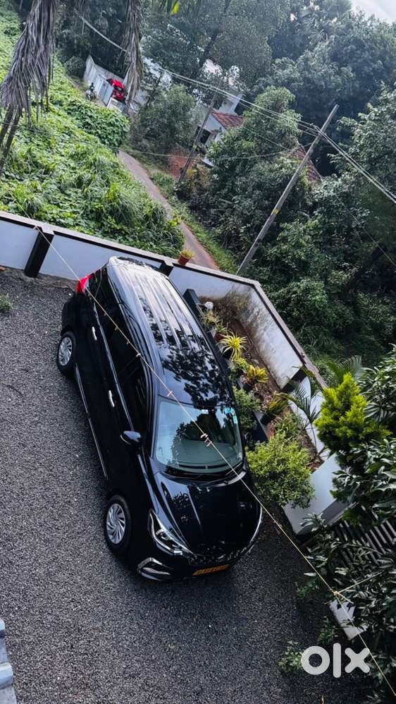 Maruti Suzuki Black Ertiga Taxi 2026 For Rent