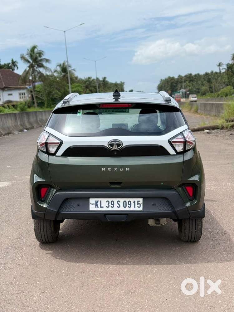 Tata Nexon 1.2 Revotron Xma Amt (s), 2022, Petrol