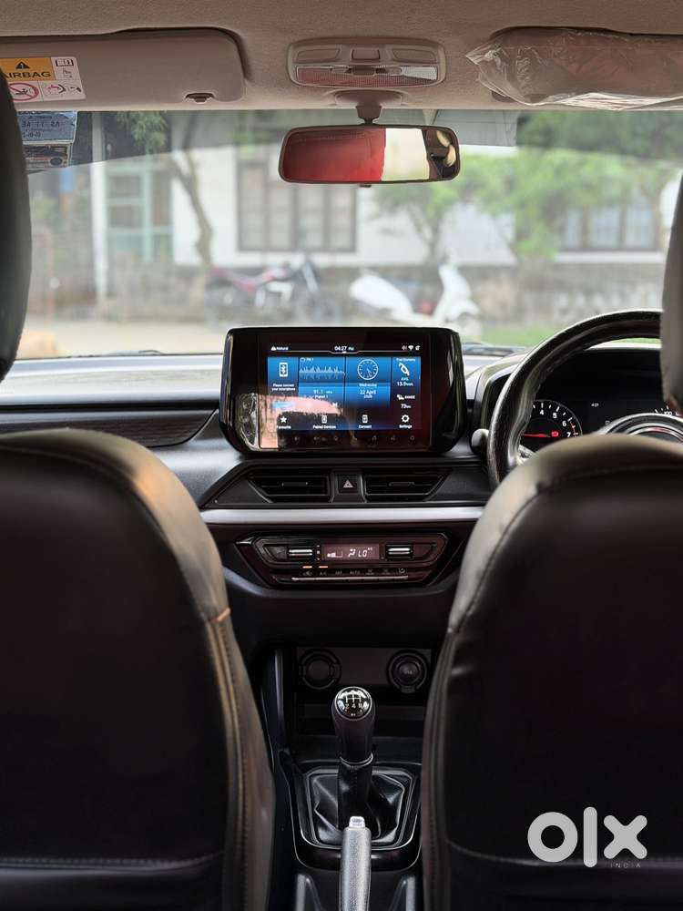 Maruti Suzuki Swift Zxi Plus Dual Tone, 2025, Petrol