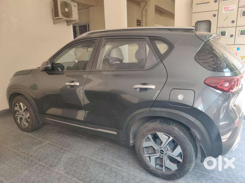 Kia Sonet 2023 Petrol 7dct Htx In Good Condition With Less Km Driven.