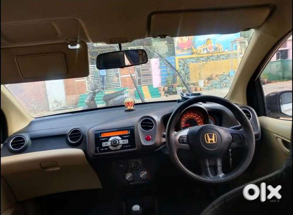 Honda Brio Petrol 2013