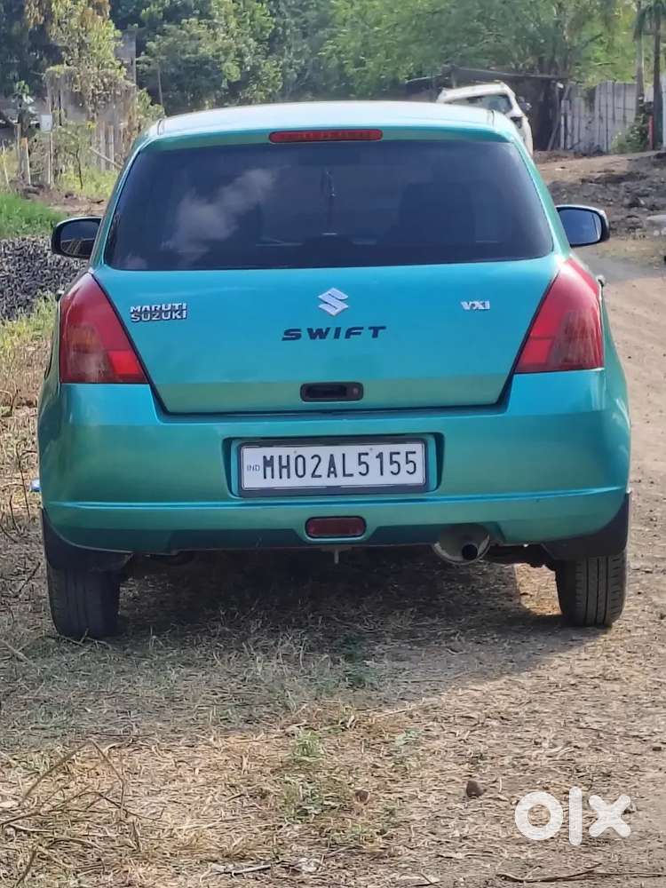 Maruti Suzuki Swift Vxi