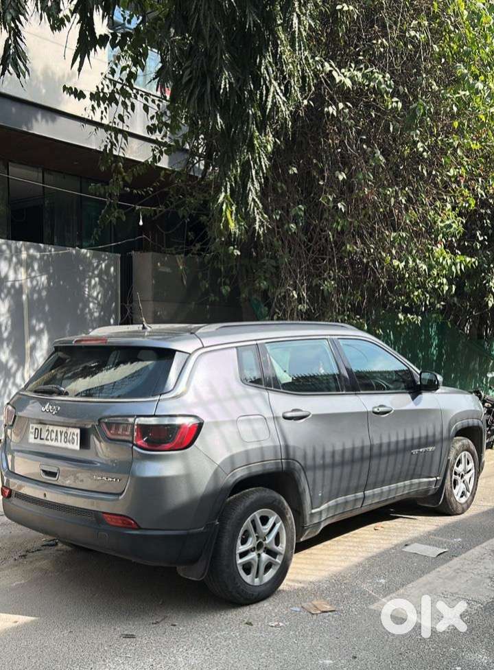 Jeep Compass 2018 Petrol Excellent Condition - Leather Seats