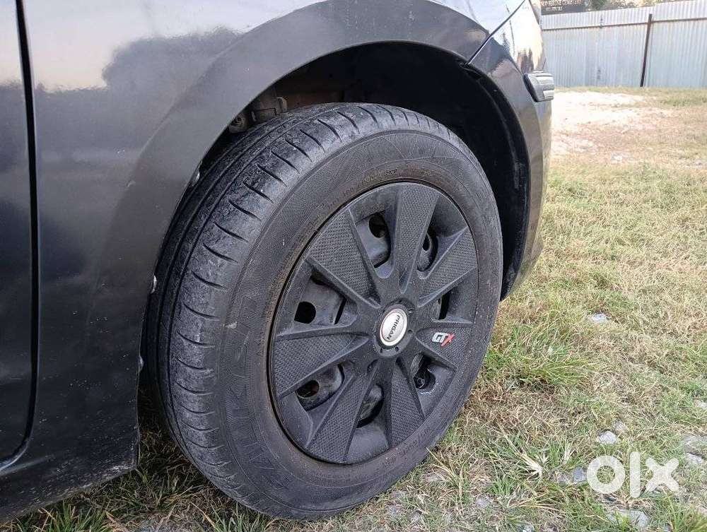 Maruti Suzuki Ertiga Vxi Abs Bs Iv, 2016, Petrol